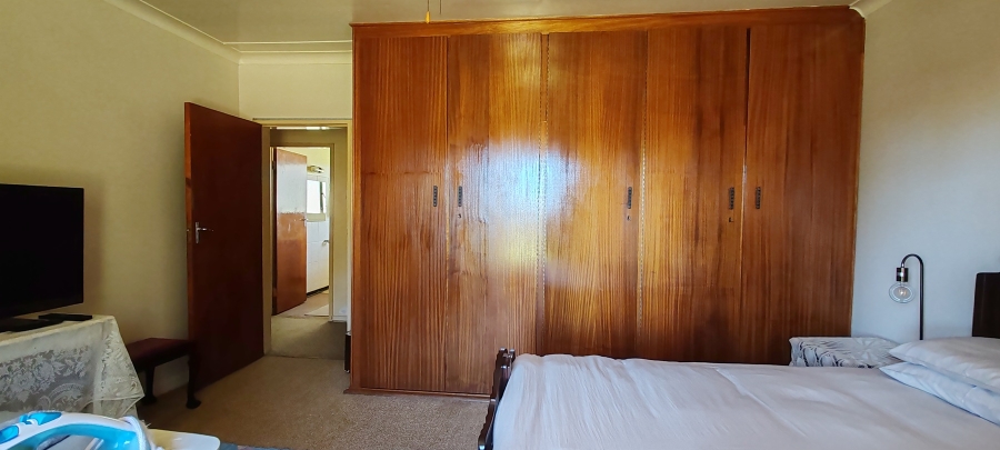 5 Bedroom Property for Sale in Vredefort Free State